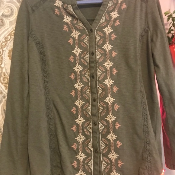 Style & Co embroidered boho top - Picture 4 of 4